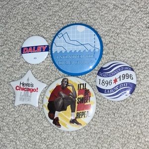 5 Vintage Chicago Themed Button Pins: Jordan, Daley, Flood, Labor & Chicago Star